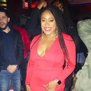 Meet your Posher, Lonette